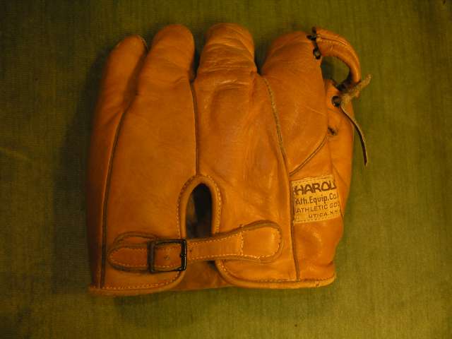 Paul Dean Harolds 538S Back Doug